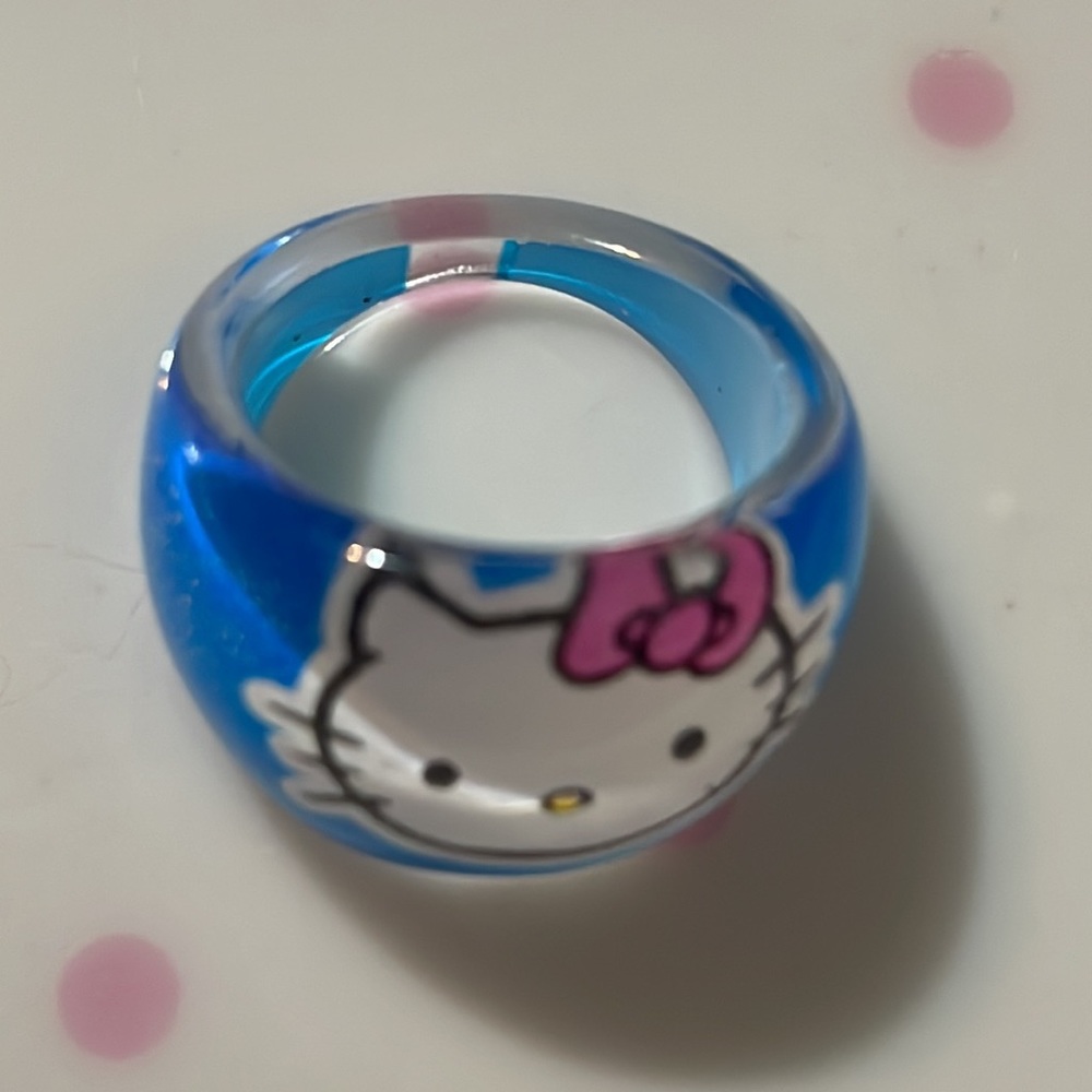 Hello kitty ring 💜 - Picture 2 of 6